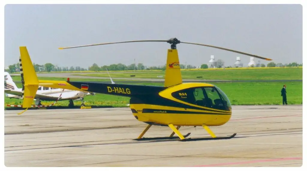4-Seater Helicopter Price in India